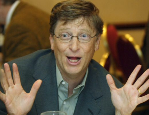 Bill Gates, en un dinar a la 32ena trobada anual del Forum Econòmic Mundial. Nova York, 3 de febrer del 2002. De Wikimedia Commons.
